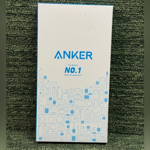 ANKER MagGo Magnetic Case with Stad (2-in-1, 360• Silicone Ring. For IPhone 16. - Picture 2 of 5